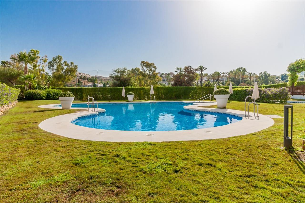 Golf Hill Estepona Canovas Zewnętrze zdjęcie